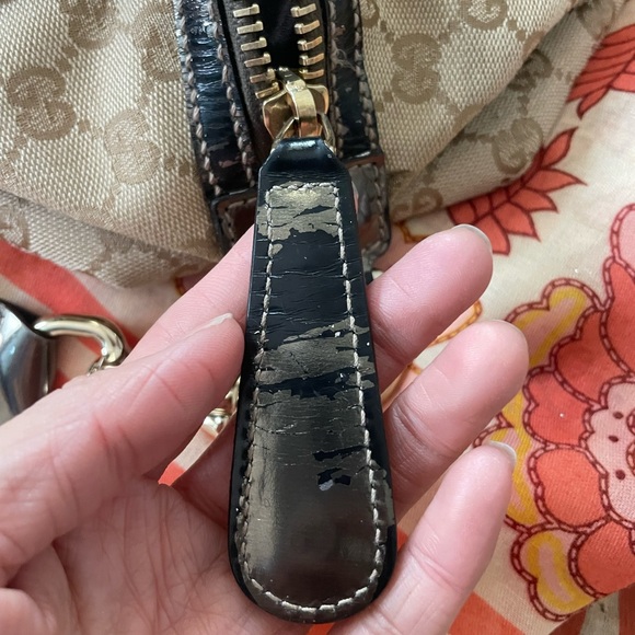 Authentic GUCCI Brown GG Monogram Shoulder Crossbody Bag - Picture 12 of 17